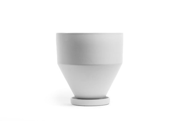 *SALE* 8.5" Jouet Pot with Water Saucer $20.00
