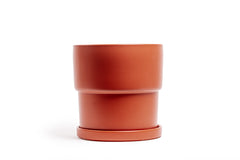 10.75" Calyx Pot with Water Saucer